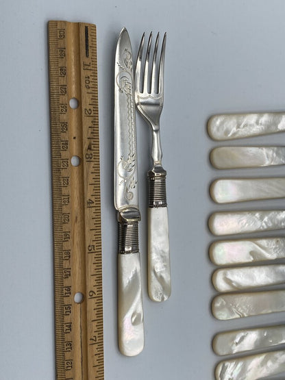 12 PCs Antique Box Set Silver Plate Mother of Pearl Handles Knives & Forks Embossed Blade /rw