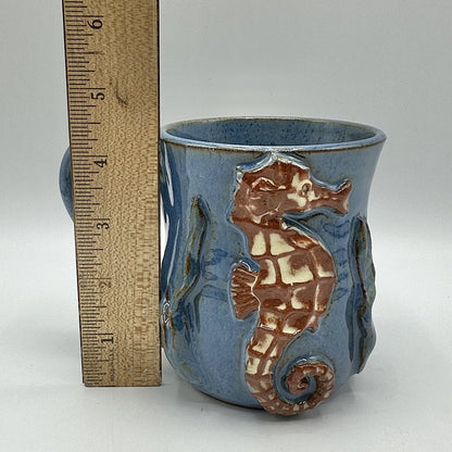 Vintage Mudworks USA 4.5 Inch Blue Seahorse Art Pottery Mug /cb