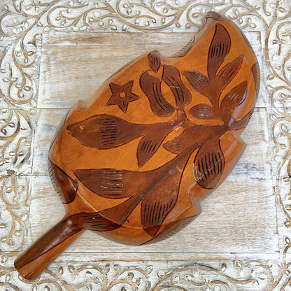 Vintage Carved Wood Leaf-Shaped Divided Bowl /cb