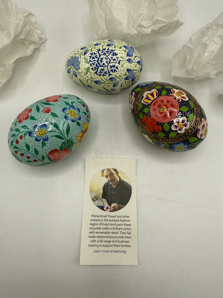 Kashmir Floral Hand Painted Folk Art Paper Mache Eggs set of 3 /ro