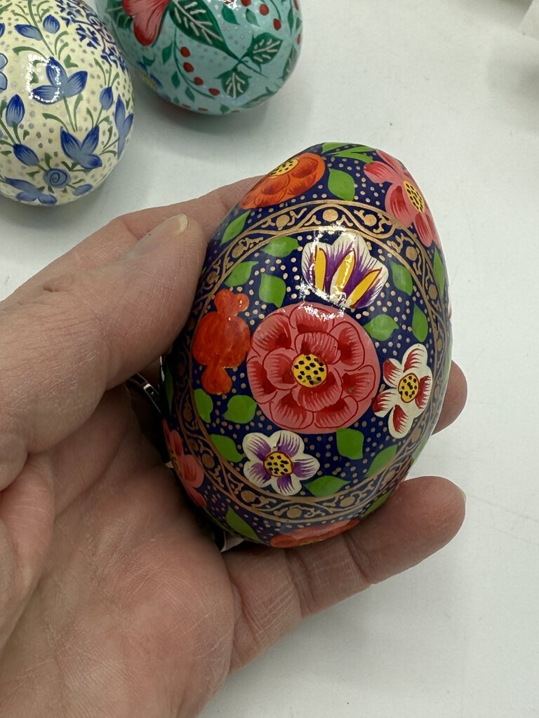 Kashmir Floral Hand Painted Folk Art Paper Mache Eggs set of 3 /ro