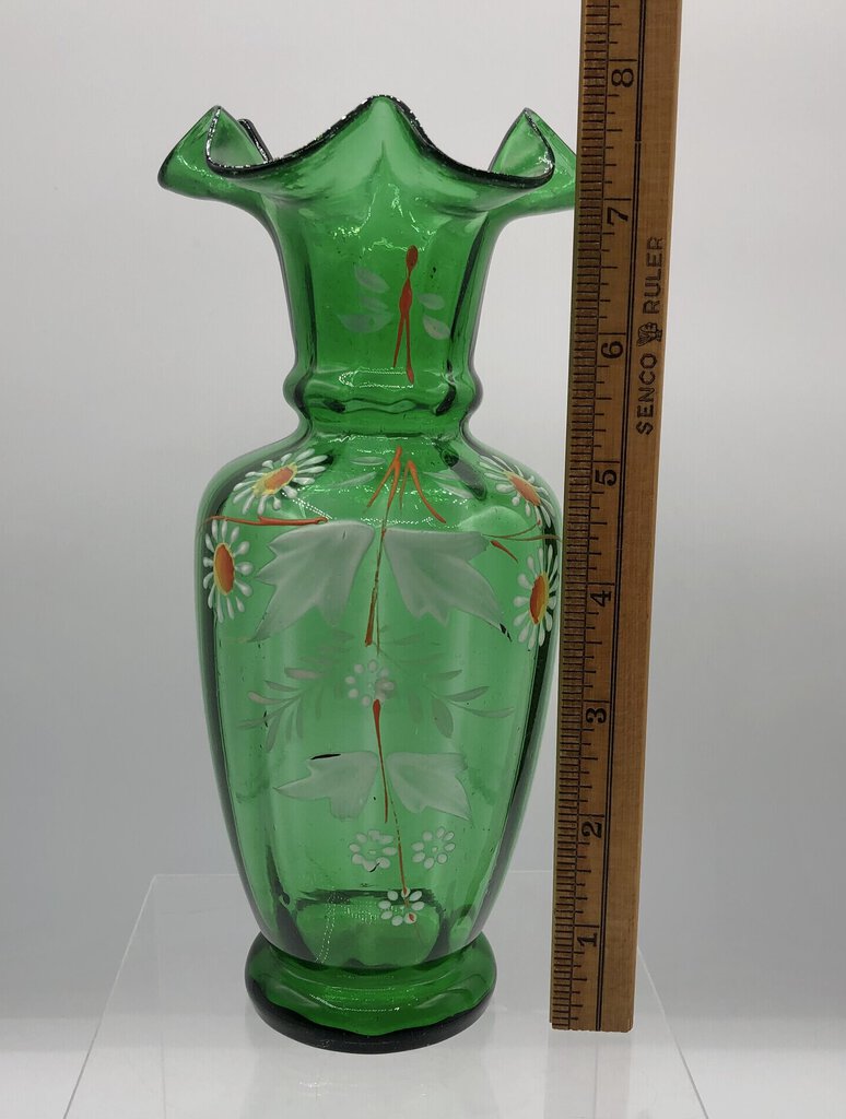 Antique Victorian Hand Blown Emerald Green Glass Vase /b