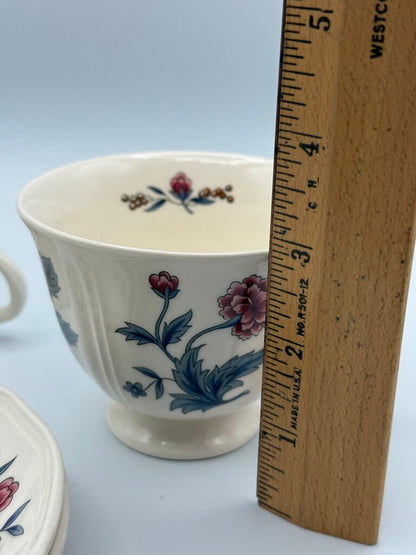 Wedgwood Williamsburg Potpourri Footed Cup & Saucer 2 Sets /rb