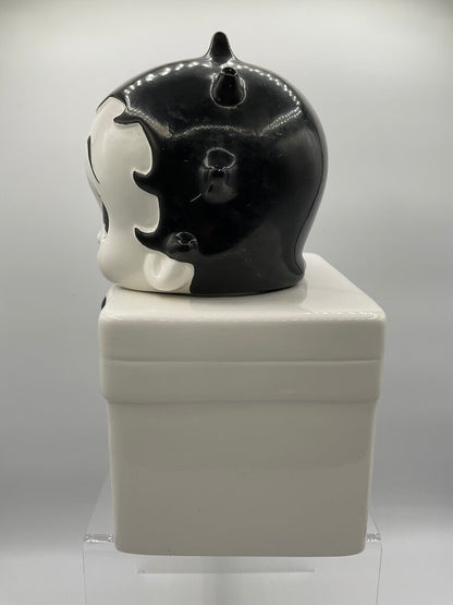 Benjamin & Medwin 1995 Betty Boop Black and White Cookie Jar /s