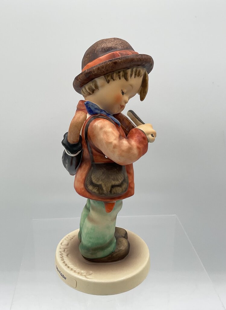 Lot of 2 Hummel Figurines (TMK6) “Hear Ye, Hear Ye” & “Little Fiddler” Figurines (No Boxes) /s