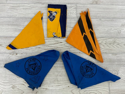 Vintage Boy Scout of America Cub Scout Official Uniform Long Sleeve Shirt & 5 Bandanas - Camp Pendalouan, Michigan /s