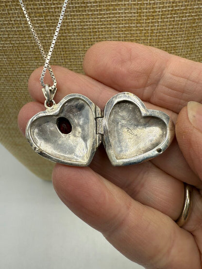 Sterling Silver Box 24” Chain Necklace Marcasite Garnet Heart Locket /ro
