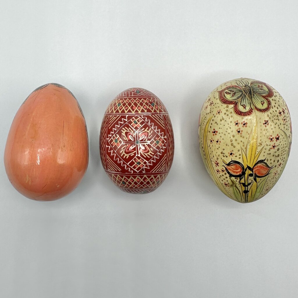 Set Of 3 Vintage Hand Painted Wooden Easter Eggs Eastern European Folk Art /cb