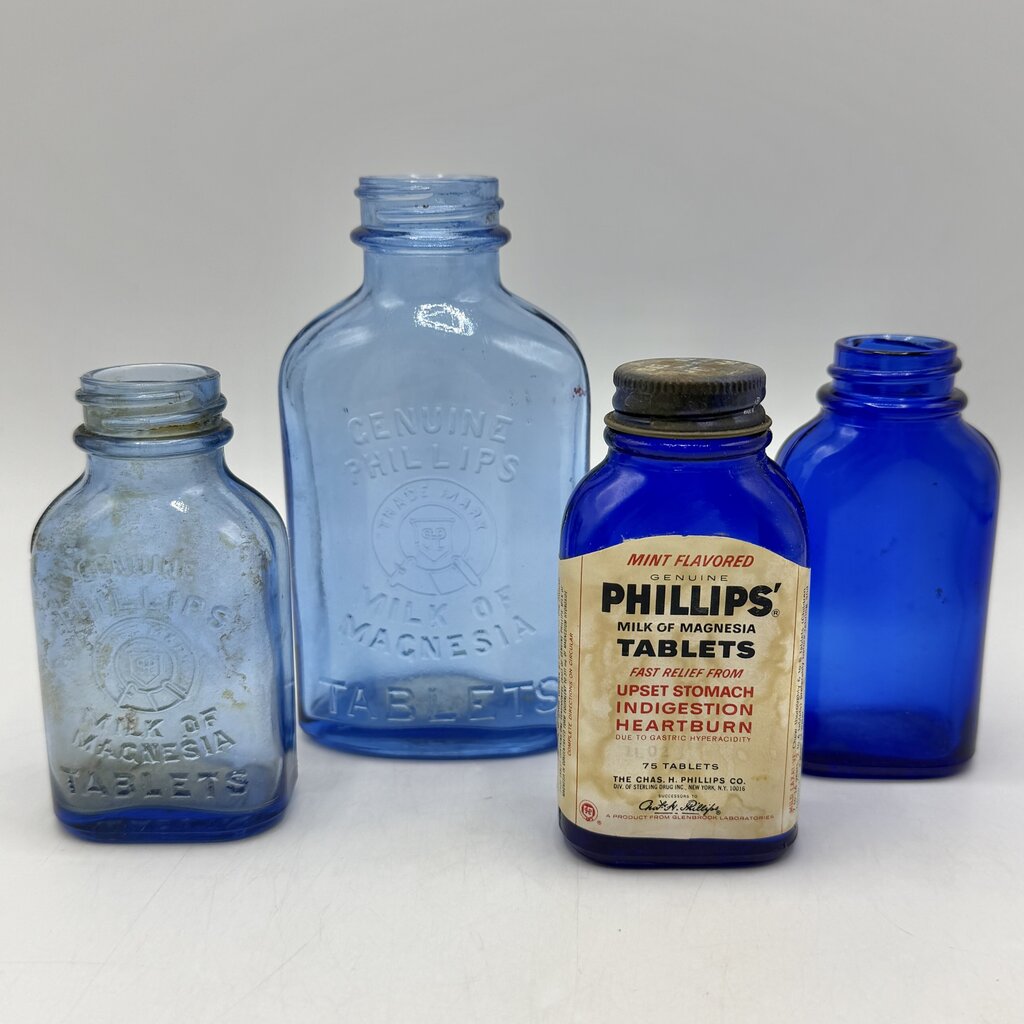 Lot of 4 Vintage Blue Glass Phillips’ Milk of Magnesia Bottles /cb