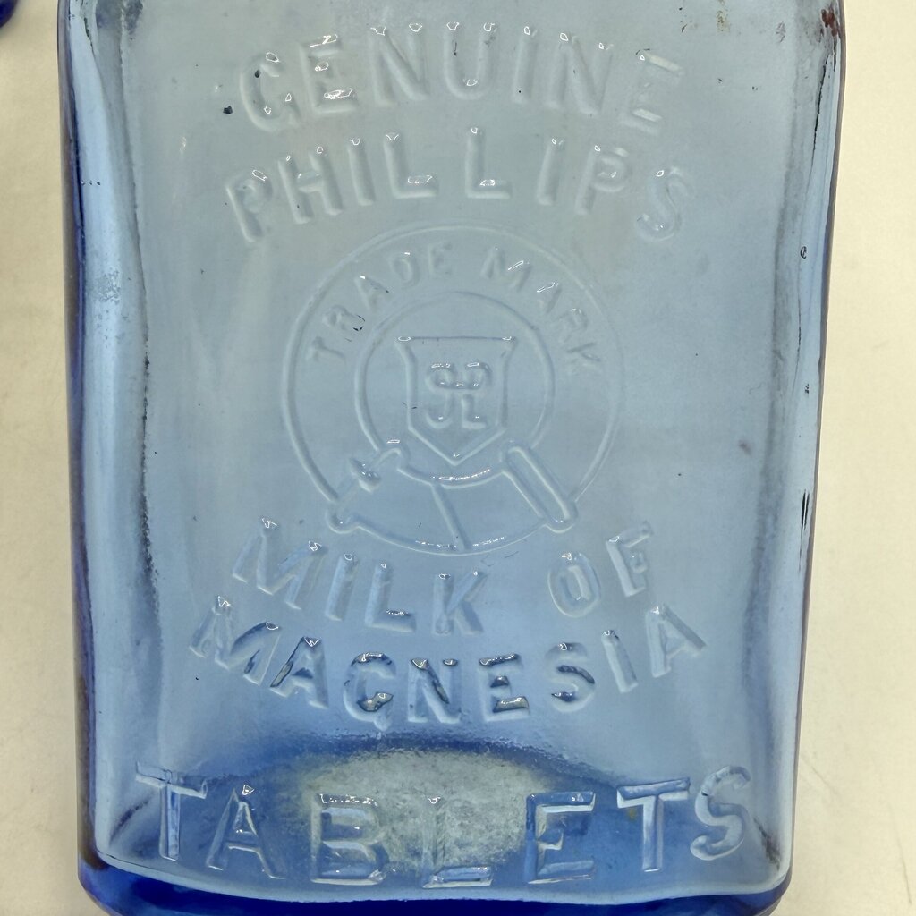 Lot of 4 Vintage Blue Glass Phillips’ Milk of Magnesia Bottles /cb