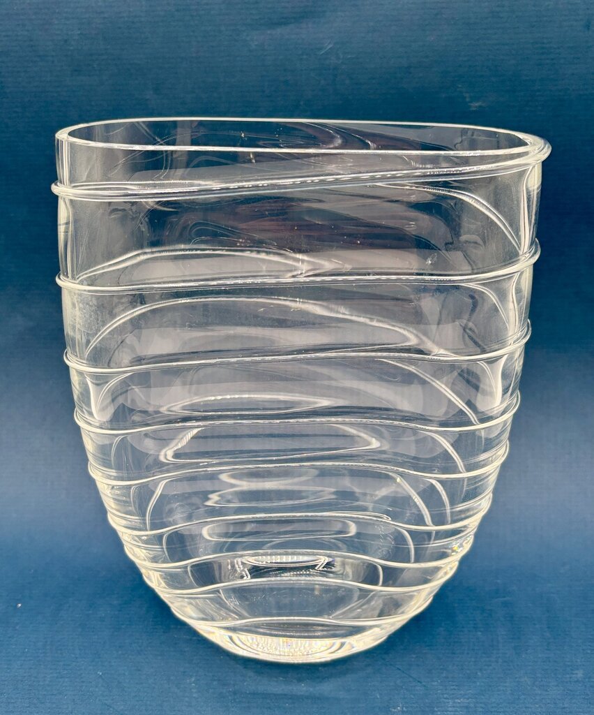 VTG Clear Glass Vase Contemporary Wave Design 8” /j