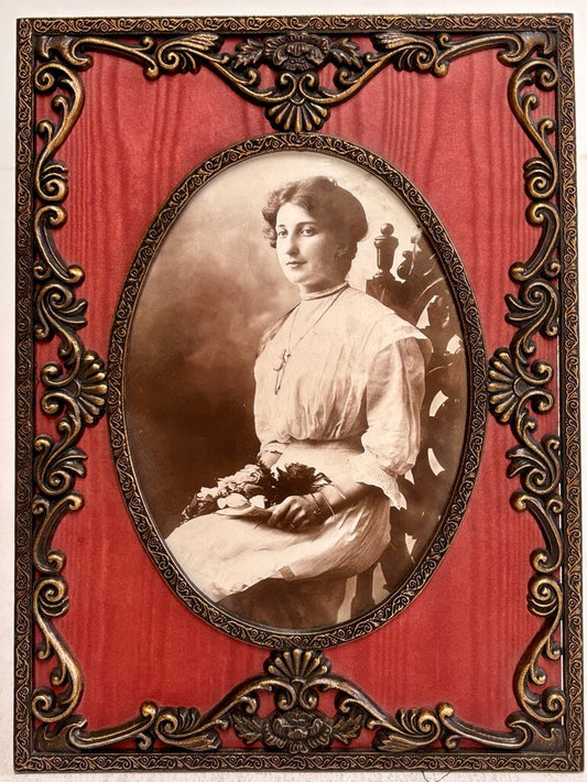 Antique Brass Filigree Table Top Frame w/ Antique Photo /j