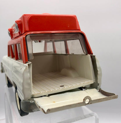 1970’s Tonka Jeep Wagoneer Rescue Ambulance /b