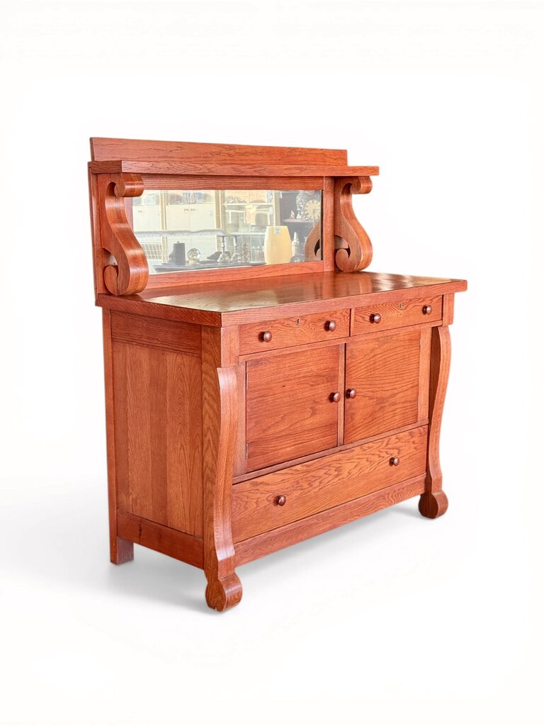 Cherry Red Oak Buffet With Mirror