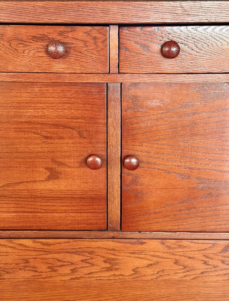 Cherry Red Oak Buffet With Mirror