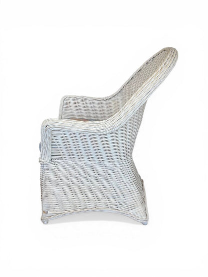 Off White Wicker Chair With Cushion