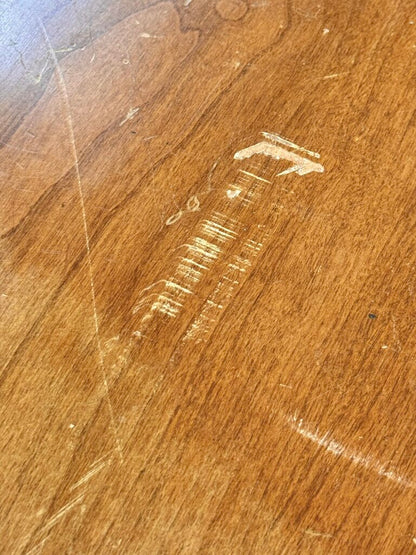 Oak 5 Drawer Dresser (HAS DAMAGE)