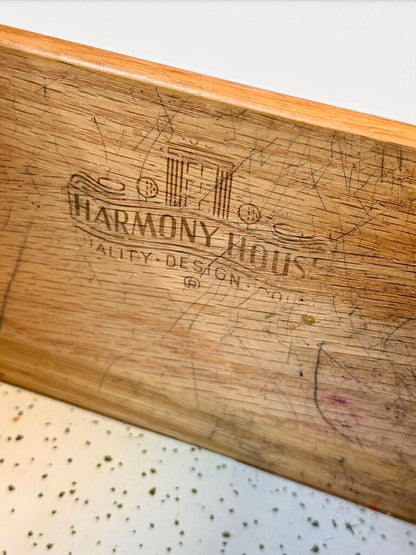 Oak 5 Drawer Dresser (HAS DAMAGE)