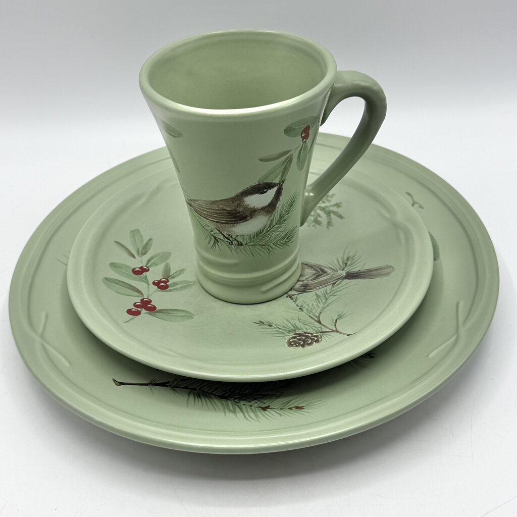 Portfolio by Pfaltzgraff Winterwood Green 3 Piece Buffet Set Mug Salad Plate Dinner Plate /cb