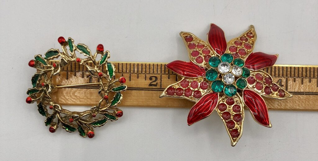 Vintage Lot of 4 Xmas Brooches ~ Mylu/ etc. /b