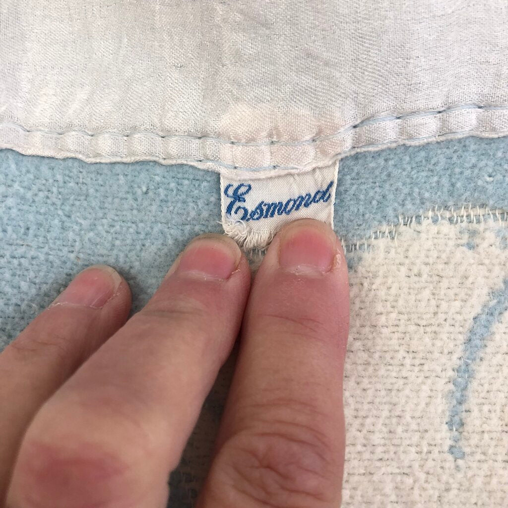2 Vintage Baby Blankets 100% Cotton Kittens & Bears /b