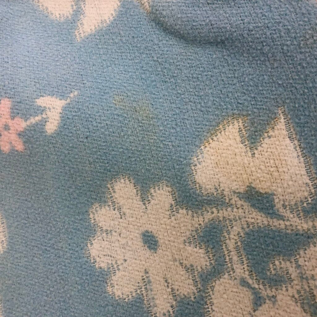 2 Vintage Baby Blankets 100% Cotton Kittens & Bears /b