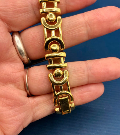 Pierre Cardin Pearlized Gold Tone Women’s Quartz Watch /b