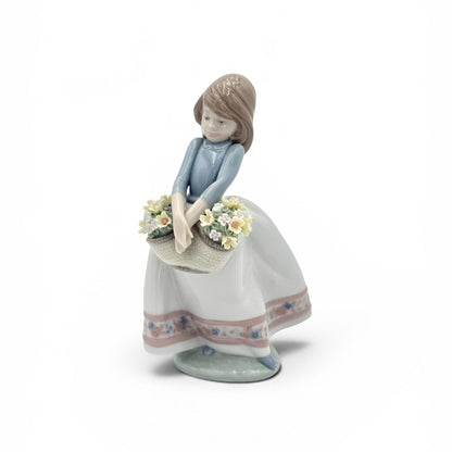 Lladro 'May Flowers' Porcelain Figurine