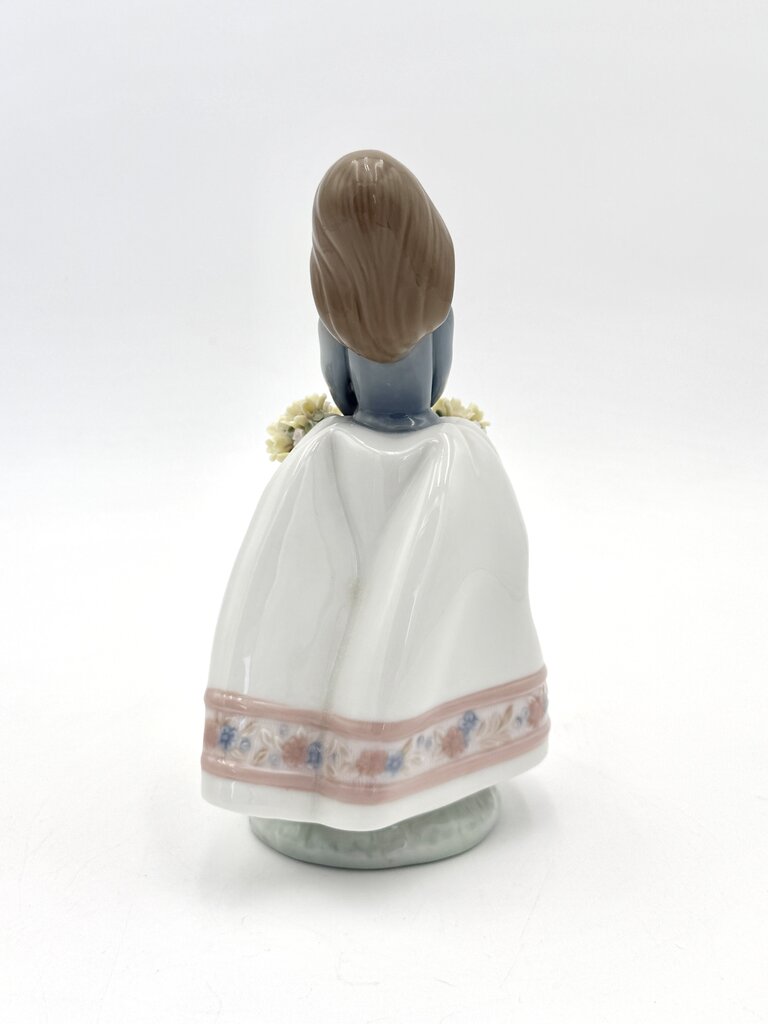 Lladro 'May Flowers' Porcelain Figurine