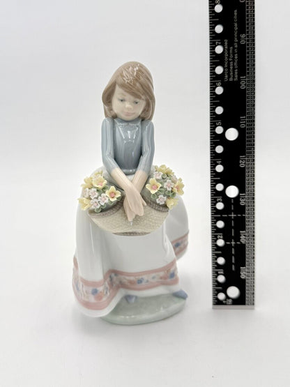 Lladro 'May Flowers' Porcelain Figurine