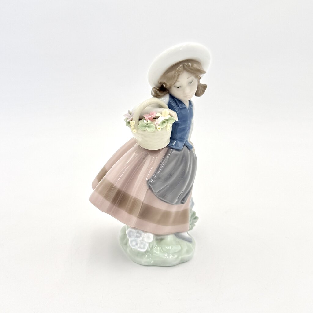 Lladro 'Sweet Scent' Porcelain Figurine