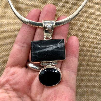 925 Sterling Silver White Buffalo Turquoise & Obsidian Pendant Necklace /b
