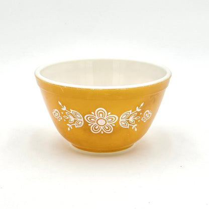 VTG 7 Piece PYREX Set