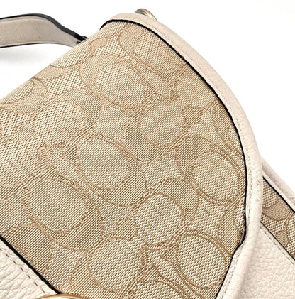 Coach Lonnie Cross Body Baguette no. F2291