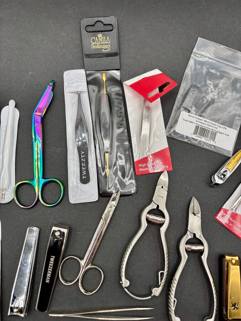 Lot Of 20 New & Used, Pedi, & Grooming Tools Clippers Tweezers Scissors Etc. /j