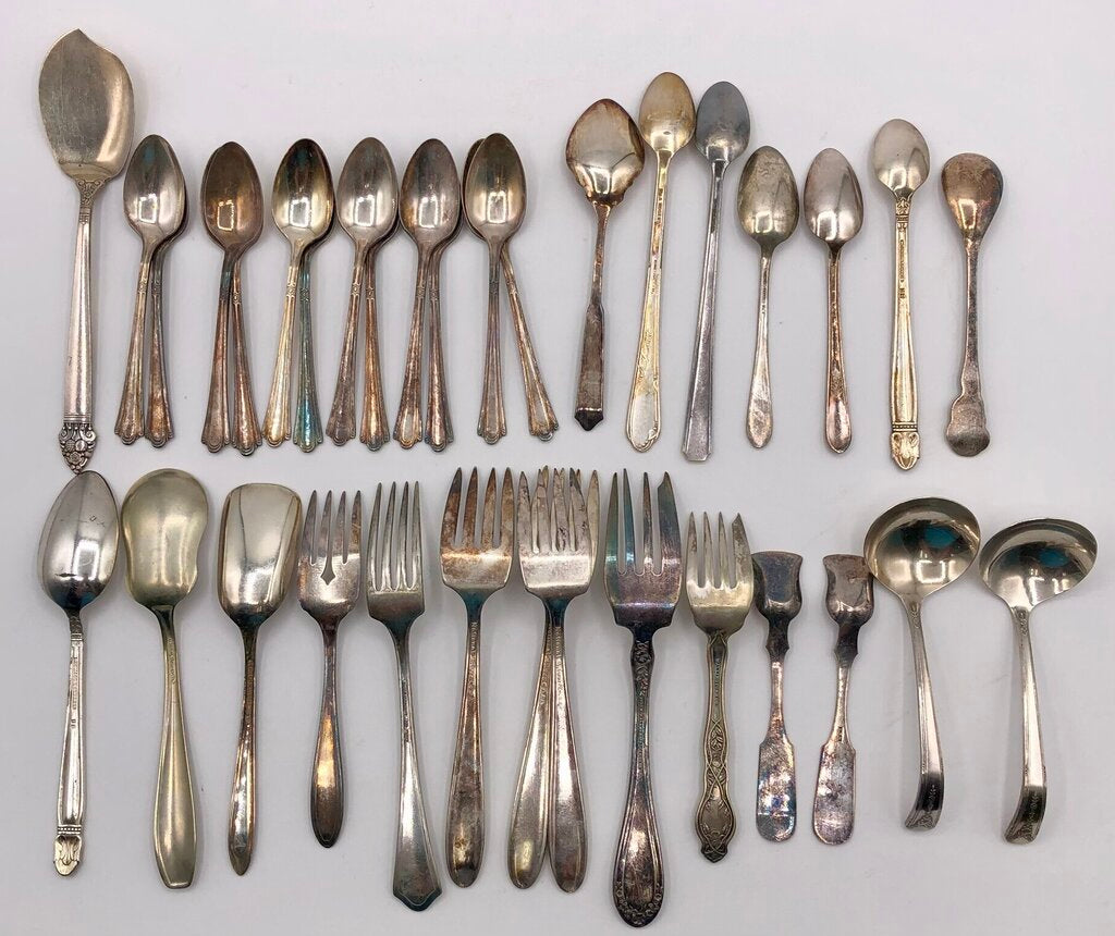 34pc Antique Assorted Ornate Silver Plate Spoons & Forks /b