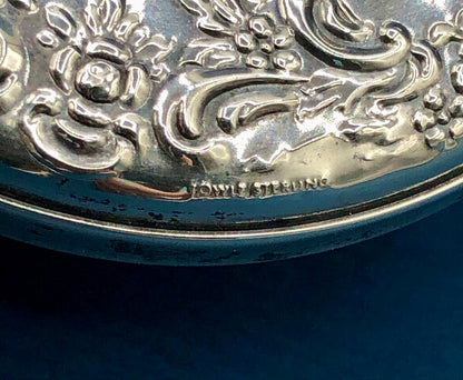 Vtg Towle Sterling Silver Mirrored Repoussé Vanity Jar Lid /b
