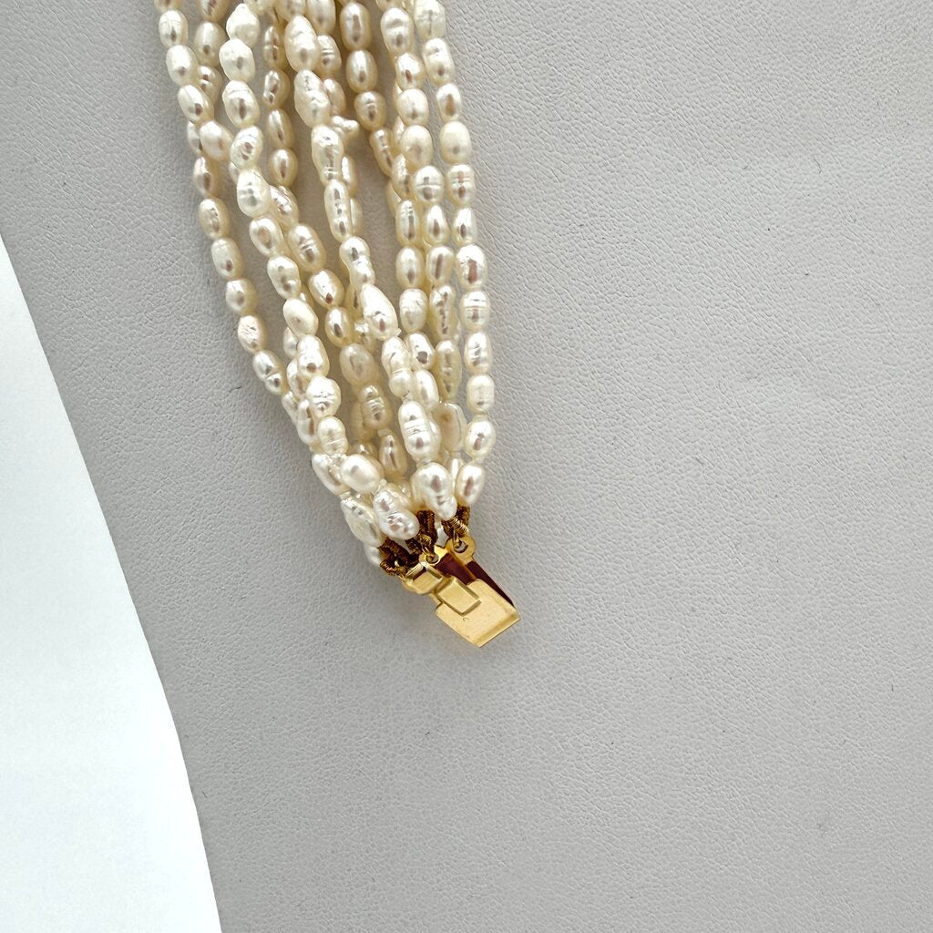 VTG Set Of 2 Freshwater Pearl Choker And Bracelet With Golden Clasp