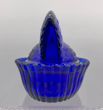 Westmoreland Cobalt Blue glass Nesting Hen Covered Dish /b