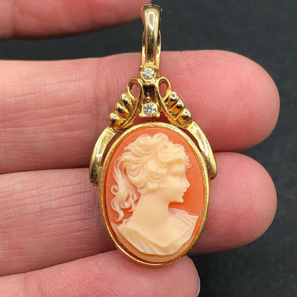 Lot of 5 Vintage Faux Cameo Pendants & Brooches /b