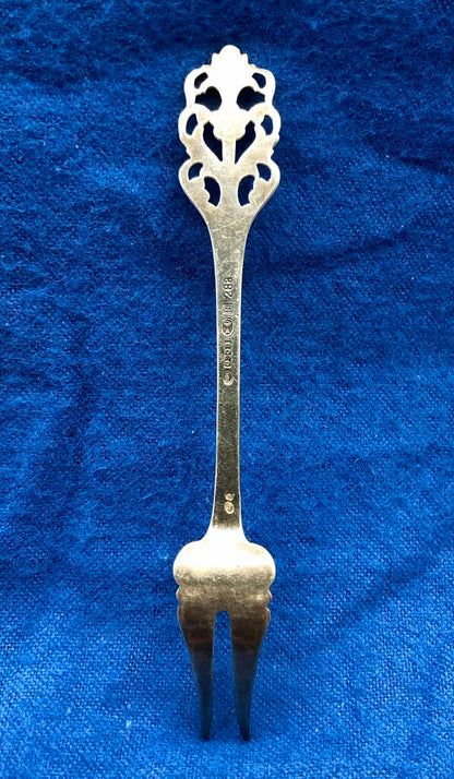 Sweden 830S Silver Th. Marthinsen Viking Rose Escargot/ Tapas Fork /b