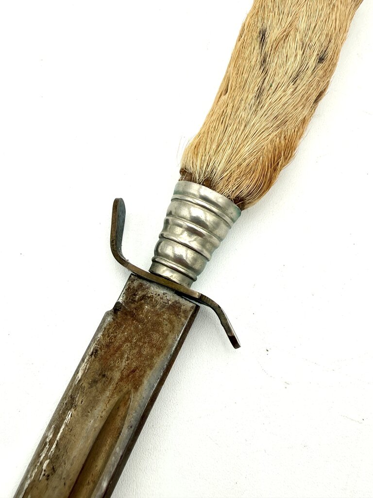 VTG Edge Mark Model 465 Deer Foot Hunting Knife with Leather Sheath