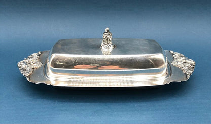 Wallace Silver Plate “Baroque” Covered Butter Dish w/ Glass Insert /b