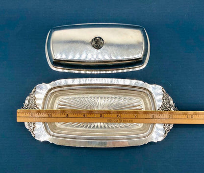 Wallace Silver Plate “Baroque” Covered Butter Dish w/ Glass Insert /b