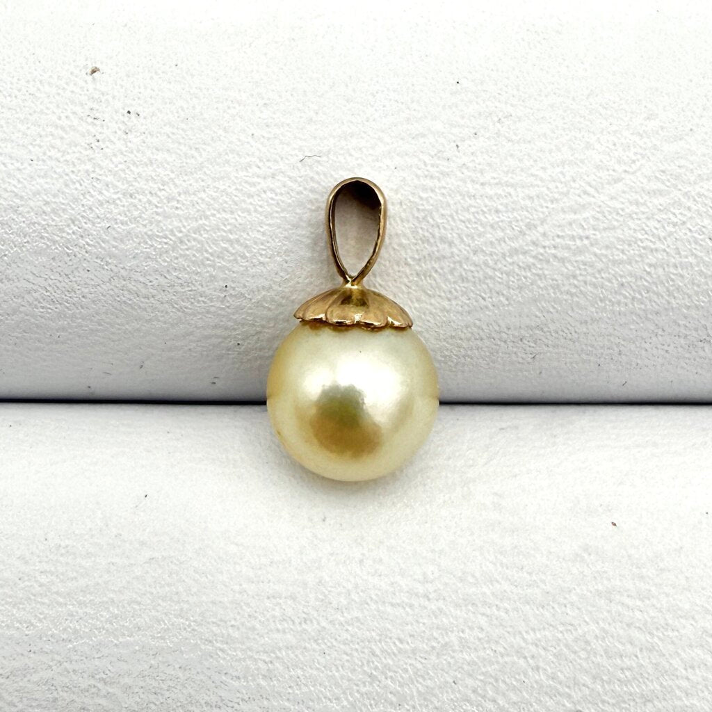 14k Gold Box Chain with Two 14k Sailboat Pendants and Fresh Water Pearl Pendant