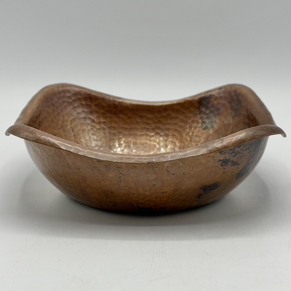 Vintage Hand Hammered 7” Copper Bowl Made in Mexico /cb
