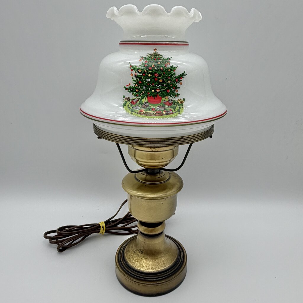 Vintage Brass Hurricane Parlor Lamp w/White Glass Ruffled Christmas Tree Shade 14 1/2” /cb
