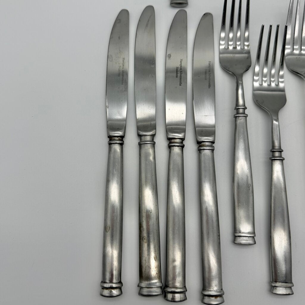 Hampton Silversmiths Avignon 1 Satin Sainless Flatware 20 Piece Lot /cb