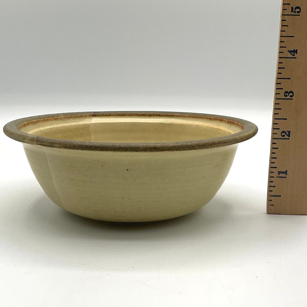 Nelson Hand-thrown Speckled Earthy Ceramic Butterfly Bowl