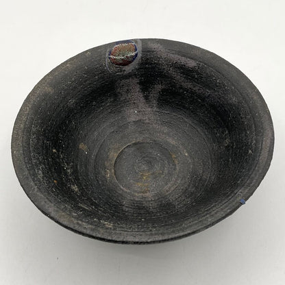 Matte Multicolored Ceramic Bowl with Textured Finish /f